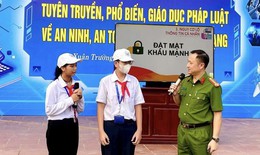 Cảnh b&#225;o từ Bộ GD&amp;ĐT: Chi&#234;u tr&#242; l&#244;i k&#233;o học sinh mở t&#224;i khoản ng&#226;n h&#224;ng