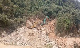 Thi c&#244;ng đường nối cao tốc Nội B&#224;i - L&#224;o Cai, 1 c&#244;ng nh&#226;n m&#225;y x&#250;c tử vong