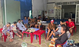 'Theo dõi đá gà qua mạng, thắng thua bằng tiền', công an tạm giữ 26 đối tượng