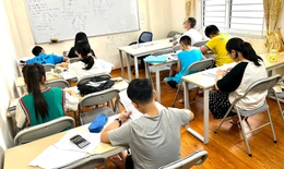 Gi&#225;o vi&#234;n dạy k&#232;m học sinh dịp h&#232; tại nh&#224; c&#243; vi phạm quy định về dạy th&#234;m?