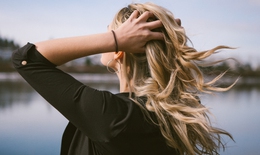 Cách giữ màu nhuộm lâu và dưỡng tóc không bị khô