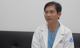 TS.BS Đỗ Nguyên Tín và ca thông tim bào thai như 'lái xe trong hẻm hẹp’