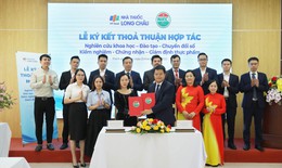 Long Ch&#226;u ti&#234;n phong tiến h&#224;nh &#39;kiểm tra k&#233;p v&#236; sức khỏe người d&#226;n v&#224; kh&#225;ch h&#224;ng&#39;