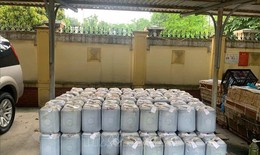 Phát hiện hơn 2.600 lít nước mắm không rõ nguồn gốc