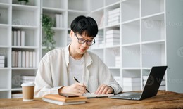 7 &#253; tưởng bữa s&#225;ng cung cấp năng lượng cho sĩ tử