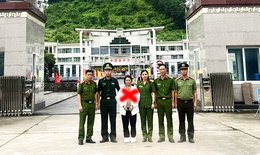 Nữ qu&#225;i sa lưới sau 7 năm vượt bi&#234;n, sinh con để trốn thi h&#224;nh &#225;n