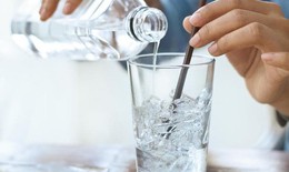 5 thói quen gây hại sức khỏe trong mùa hè