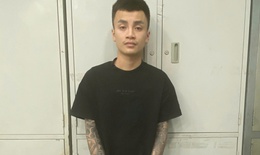 Khởi tố, bắt ‘trùm’ 25 tuổi cầm đầu đường dây mua bán khí cười hàng trăm tỷ ở TPHCM