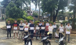 Ngăn chặn nh&#243;m 15 thanh thiếu ni&#234;n mang hung kh&#237; đi đ&#225;nh nhau tại đ&#232;o Đ&#225; Trắng