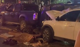 Hà Nội: Ô tô mất lái tông nhiều người thương vong tại Dương Nội