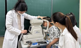 Tình trạng gia tăng cận thị học đường, phụ huynh cần biết các biện pháp quản lý