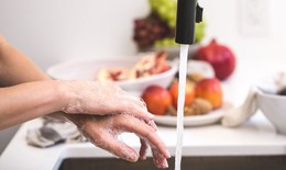 Cách phòng ngừa bệnh lỵ trực khuẩn sau mưa lũ