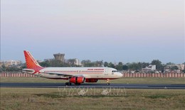 Ấn Độ: M&#225;y bay của Air India tiếp tục gặp sự cố