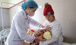 Chăm sóc sức khỏe sinh sản toàn diện: Hộ sinh tuyến xã và những dịch vụ thiết yếu năm 2025