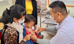 Chiến dịch tiêm vaccine sởi ở Hà Tĩnh: Gần 10.000 trẻ em được bảo vệ