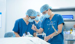 Robot AutoGuide lần đầu xuất hiện tại Việt Nam: Bước ngoặt công nghệ trong điều trị động kinh
