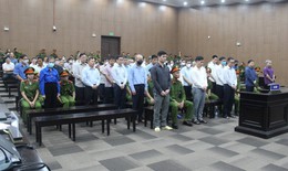 H&#244;m nay tuy&#234;n Hậu &#39;Ph&#225;o&#39; c&#249;ng loạt cựu l&#227;nh đạo tỉnh trong vụ &#225;n Ph&#250;c Sơn