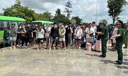 Tiếp nhận 85 công dân Việt Nam từ Campuchia