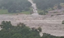 Từ vụ thảm họa lũ quét ở Texas (Mỹ), chuyên gia cảnh báo rủi ro thiên tai các khu cắm trại ở Việt Nam