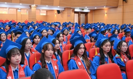Hơn 70% tân cử nhân Đại học Y Hà Nội tốt nghiệp loại khá, giỏi