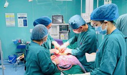 Người phụ nữ ‘ph&#225;t hoảng’khi ph&#225;t hiện khối u xơ tử cung tương đương thai 5 th&#225;ng 