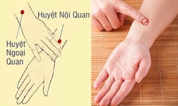 S&#225;ng ngủ dậy bấm huyệt n&#224;y cơ thể sẽ khỏe mạnh cường tr&#225;ng