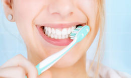 Muốn cười đẹp đừng bỏ quên nướu: Chăm đúng cách, nướu sẽ hồng!