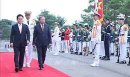 Lễ đ&#243;n Tổng B&#237; thư T&#244; L&#226;m v&#224; Phu nh&#226;n thăm cấp Nh&#224; nước Đại H&#224;n D&#226;n Quốc
