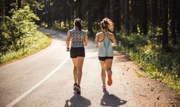 C&#243; n&#234;n chạy bộ mỗi ng&#224;y để giảm c&#226;n?