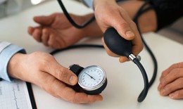 3 loại đồ uống gi&#250;p kiểm so&#225;t huyết &#225;p