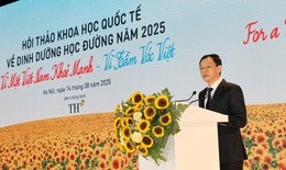 Thứ trưởng Bộ Y tế: Lứa tuổi học đường l&#224; &#39;giai đoạn v&#224;ng cuối c&#249;ng&#39; để can thiệp to&#224;n diện về dinh dưỡng