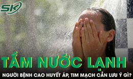 Tắm nước lạnh có an toàn cho người cao huyết áp?