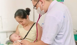 Ca can thiệp tim cứu sống b&#233; 7 th&#225;ng tuổi