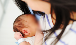 B&#237; mật từ sữa mẹ: Giảm nguy cơ bệnh mạn t&#237;nh ngay từ tuổi ấu thơ