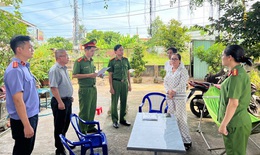 Bắt giam cựu cán bộ Hội phụ nữ tham ô tiền của hội viên khi vay vốn ngân hàng