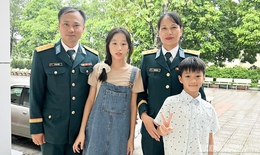 Gửi con cho ông bà, vợ chồng quân nhân 'kề vai sát cánh' ở A80