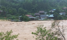 Mưa lớn, nhiều tỉnh miền n&#250;i từ L&#224;o Cai đến H&#224; Tĩnh cảnh b&#225;o thi&#234;n tai lũ qu&#233;t