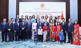 Chủ tịch nước gặp mặt cán bộ Đại sứ quán và cộng đồng người Việt Nam tại Ai Cập