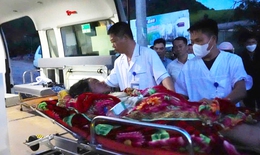 Thủ tướng: Đảm bảo công tác khám chữa bệnh, không để dịch bệnh bùng phát sau mưa lũ