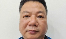 Tạm giữ tài xế 'rút chìa khóa xe khách' trên Vành đai 3