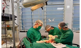 Hải Phòng: Cứu sống nam bệnh nhân bị chém đứt rời cẳng tay trái sau 10 giờ phẫu thuật