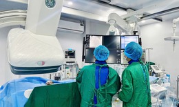 Can thiệp tim mạch tối khẩn, cứu b&#233; sơ sinh