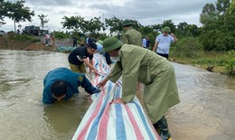 H&#224; Nội li&#234;n tục ph&#225;t cảnh b&#225;o lũ tr&#234;n s&#244;ng T&#237;ch