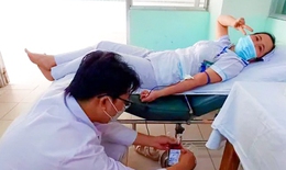 Thiếu hụt máu, bệnh viện ở Lâm Đồng huy động y bác sĩ hiến máu cứu người