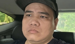 H&#224; Nội: Đặt mua 4 điện thoại mới rồi tr&#225;o 2 chiếc cũ để lừa shipper