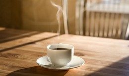 Chọn đúng giờ uống cà phê – Bí quyết tăng hiệu quả giảm cân