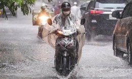 Miền Bắc mưa dông và nắng nóng xen kẽ cả tuần tới