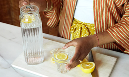 Cách uống nước chanh mỗi sáng để thải độc, thanh lọc cơ thể
