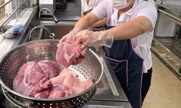 H&#224; Nội: C&#225;c trường học phải đảm bảo 100% thực phẩm c&#243; hợp đồng, h&#243;a đơn