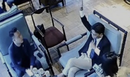 Thanh niên đánh người, gây rối ở quán cà phê 'sau cái chỉ tay của tổng tài' bị xử lý thế nào?